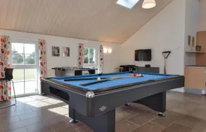 Six-Bedroom Holiday Home In Blavand - Image 2