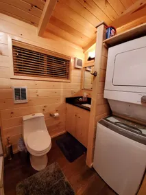 Modern Tiny Home Cabin Deux w./ Hot Tub next to Titus Mtn Ski & Malone - Image 2