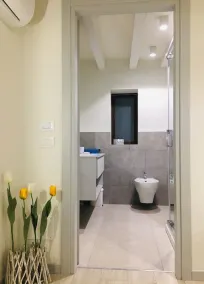 Super emplacement! Nouveau! 2 chambres & 2 salles de bain - Image 5