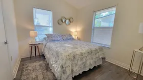 🌟 Modern House Minutes from Downtown Gainesville, UF, VA & More! 🏡✨ - Image 5