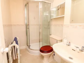 6 LYME MEWS, family friendly, with a garden in Seaton, Devon - Image 3