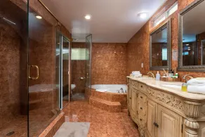 Villa Sausalito - Newly Designed 4BR HOUSE & POOL by Topanga - Image 3