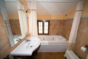 Zuliakhah Suite is ideal for a couple's stay - Image 5