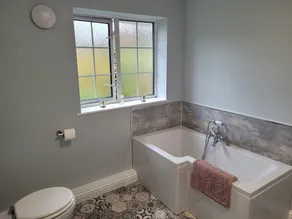 Stunning 2 bed cottage on the river Wensum - Image 5