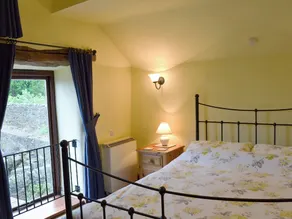 2 Schlafzimmer Unterkunft in Hollinsclough, near Buxton - Image 3