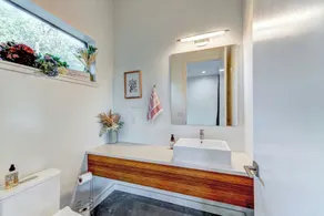 Modern Austin home w private pool and spa, Minutes to Lake Austin & Lake Travis! - Image 2