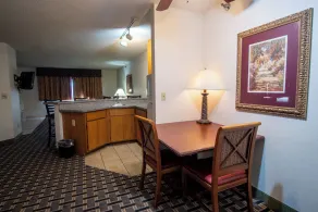 Blue Way Inn & Suites Minneapolis Airport Eagan - Mall of America - Image 2