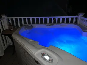 Lady Viola - Victorian w/ Balcony Hot Tub - Image 5