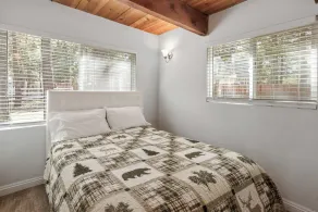 Redwood Elegance - Fantastic remodeled contemporary mountain home with floor to ceiling windows! - Image 5