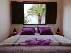 STUDIO ROMANTICO IN SPLENDIDA VILLA SUL FIUME VICINO AL MARE - Image 3
