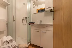 House VilAna- Jacuzzi Garden & BBQ - Happy Rentals - Image 2