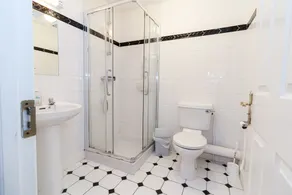 Aughrim Holiday Village - Image 4