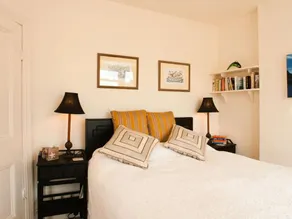 Die Hütte, 13 Clarence Hill, DARTMOUTH - Image 3