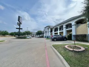 CENTURY INN - Image 2