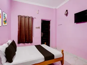 Deluxe S K Vinoth Mahal - Image 5