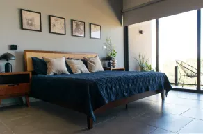Contemporary New Apartment, 9 minutes walking from the beach. Marina roof views. - Image 4