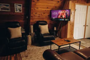 Slope-Side Bliss: A-Frame Haven with Private Hot Tub (Sleeps 7) - Image 2