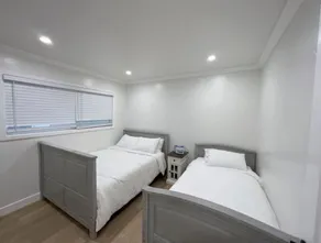 Renovated Beach Lover’s 2B1B • 15min to SF/SFO • Free Parking • Steps to Beach - Image 4