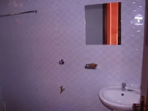 THE OAKS APARTMENT - Image 2