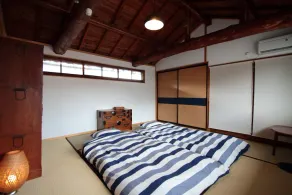 Fully renovated old house in port town - 1 minute walk to Mizuki Shigeru Road - Image 3