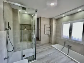 5-Bed Spanish Villa/Pool/Gardens/WIFI - Benalmadena Pueblo. Centrally located. - Image 2