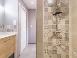 Charming house in La Hague with enclosed garden - Image 3
