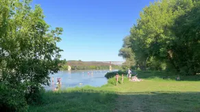Designer Vintage House in Medieval Saint Cyprien, valley of the Dordogne. - Image 3