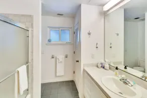 Dream home with incredible outdoor space. Walk to beach & restaurants! - Image 3