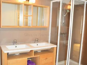 Élégante Demeure 17e avec Spa, Sauna et Authentique Cheminée, proche Châteaux de la Loire - Image 4