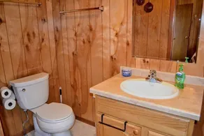 Nitschke's Resort Cabin #15 - Image 3