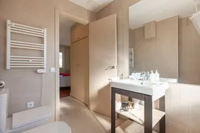 Geräumige und helle Designerwohnung neben Playa Larga - Image 4