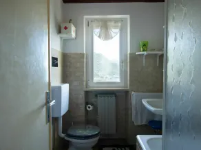 Smuk privat feriebolig for 3 personer med WIFI, TV og terrasse - Image 2