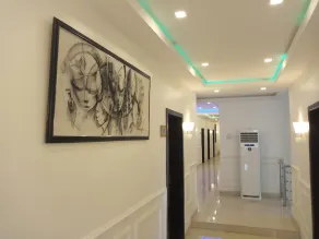 Victoria Inn Hotel & Suites - Image 3