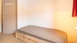 Cosy apt 4 ppl with terrace, private parking - Image 3
