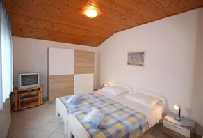 Holiday apartment near to the beach with air conditioning - Image 4