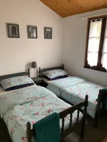House with superb view in a quiet area and close to more than 50 tourist sites - Image 4