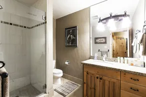 Top Floor Prospector Condo - 3BD/3BA - Sleep up to 10 - Image 4