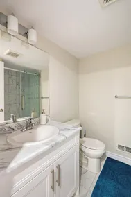 3BR Sunshine basement w separate entrance Waterloo - Image 5