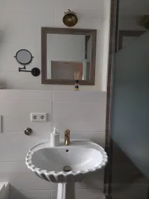 NEU! Ferienwohnung Böhlitz Neun - Image 3