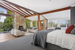 The Highland House - Image 4