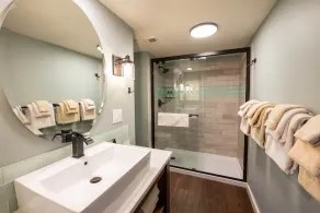 Amazing 2 Br With Balcony And Views Condo - Image 5