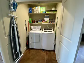 ★NEW 4BD House/Trailer Parking🚗/Corral/Pets OK🐶 - Image 2