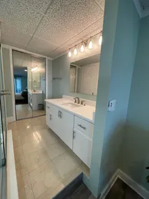 Beachfront Condo on Diamond Beach - Image 4