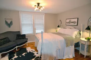 Cozy farmhouse! Pool table, fire pit, minutes to Lake James, downtown Marion! - Image 5