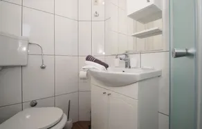 Gorgeous home in Dingac-Potocine - Image 3