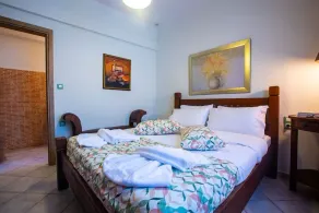 Remarkable Jasmine Apartment in Panormo - Image 5