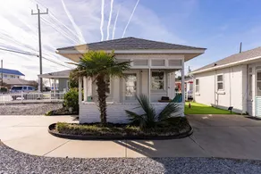 Fort Fisher Flat~ Cottages @ Kure~ Beach, Fishing, Pool, Walk to Pier - Image 4