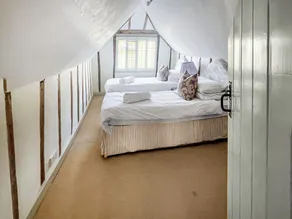 2 bedroom accommodation in Wittersham - Image 4