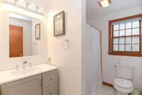 Spacious 3 Bedroom Private Home in East Harwich - Image 2