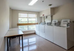 Mount Saint Vincent University Residence - Hostel - Image 3